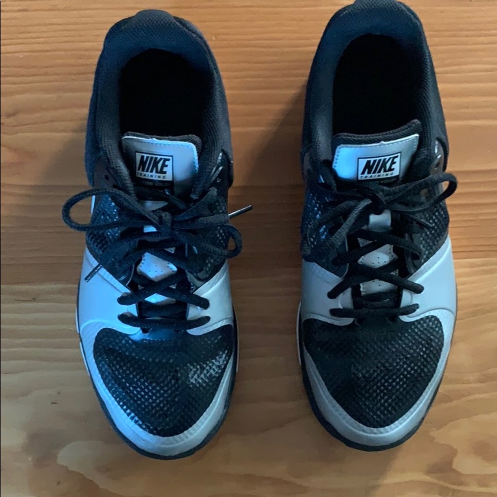 Nike - extreme volley shoes